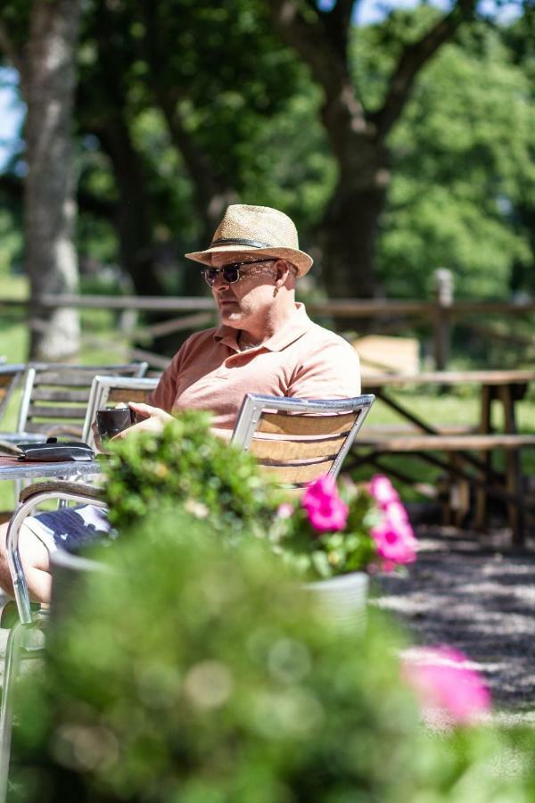 Hotel Hehrne Koek & Konferens Vanersborg Luaran gambar