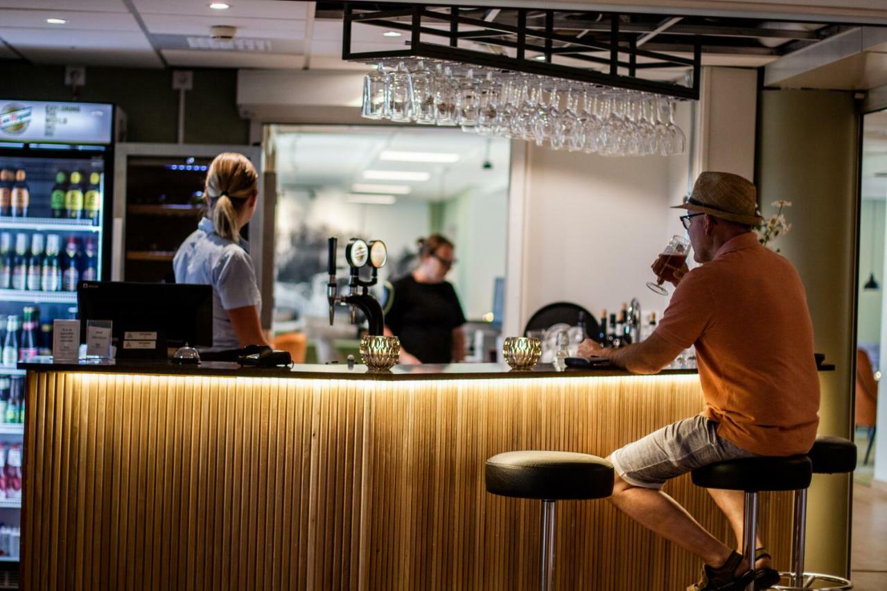 Hotel Hehrne Koek & Konferens Vanersborg Luaran gambar